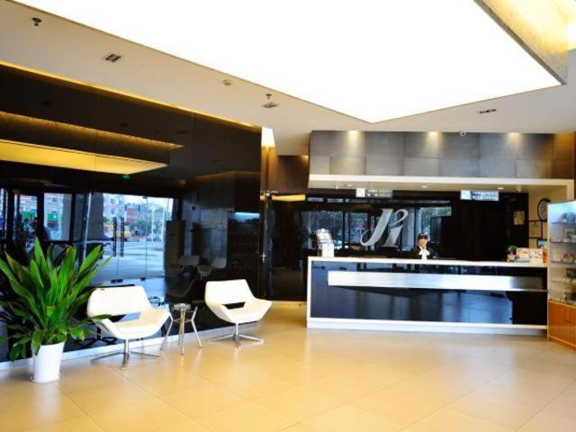 Jinjiang Inn Taizhou Jiangzhou South Road Bagian luar foto